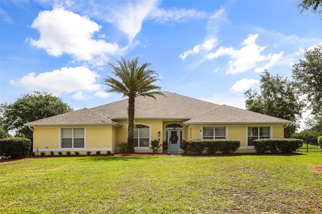 24023 Weldon Drive Eustis FL 32736