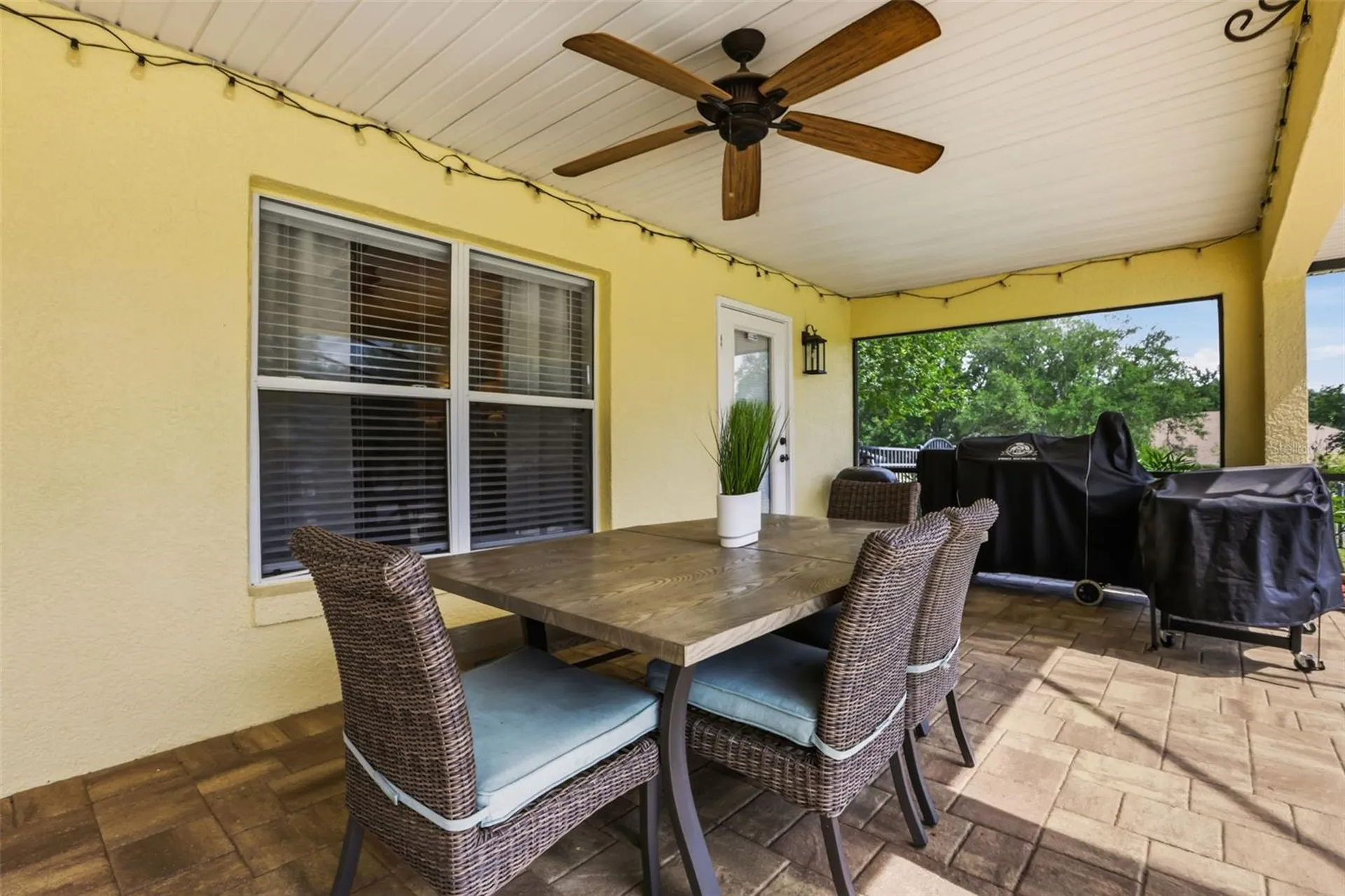 24023 Weldon Drive Eustis FL 32736