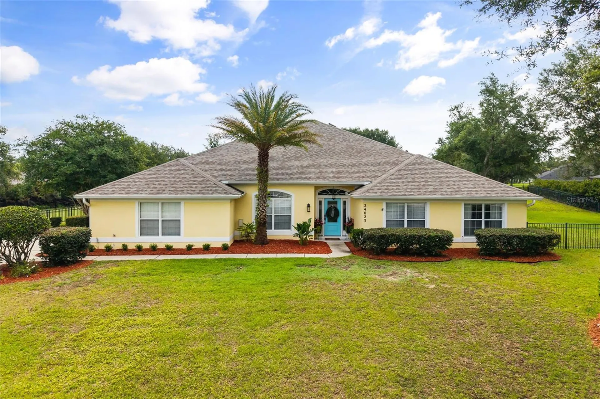 24023 Weldon Drive Eustis FL 32736