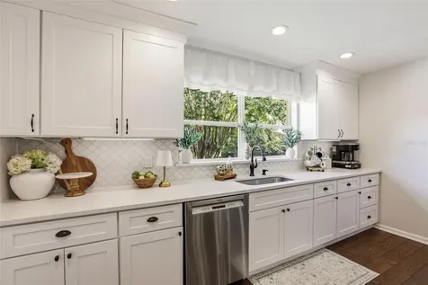 24023 Weldon Drive Eustis FL 32736