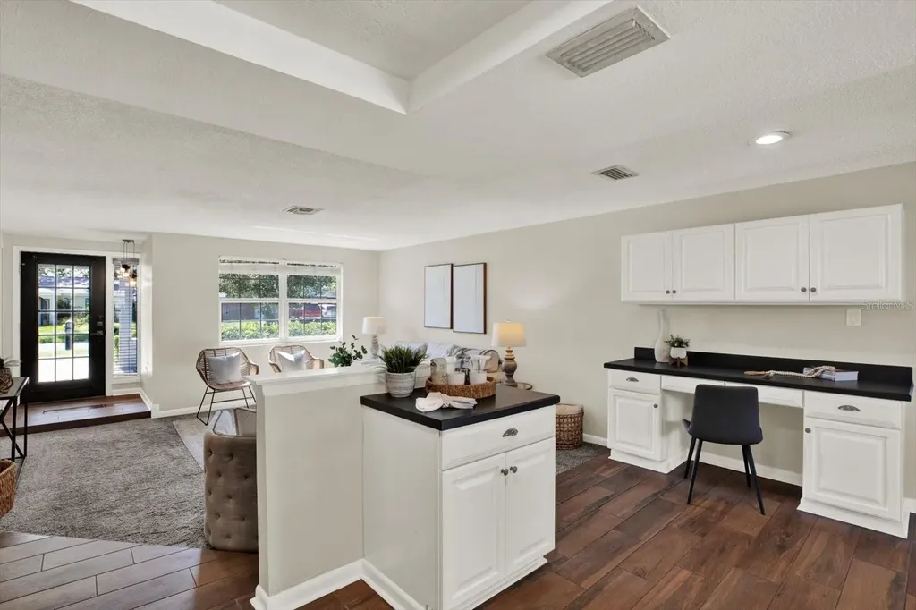10898 119th Street N Largo FL 33778