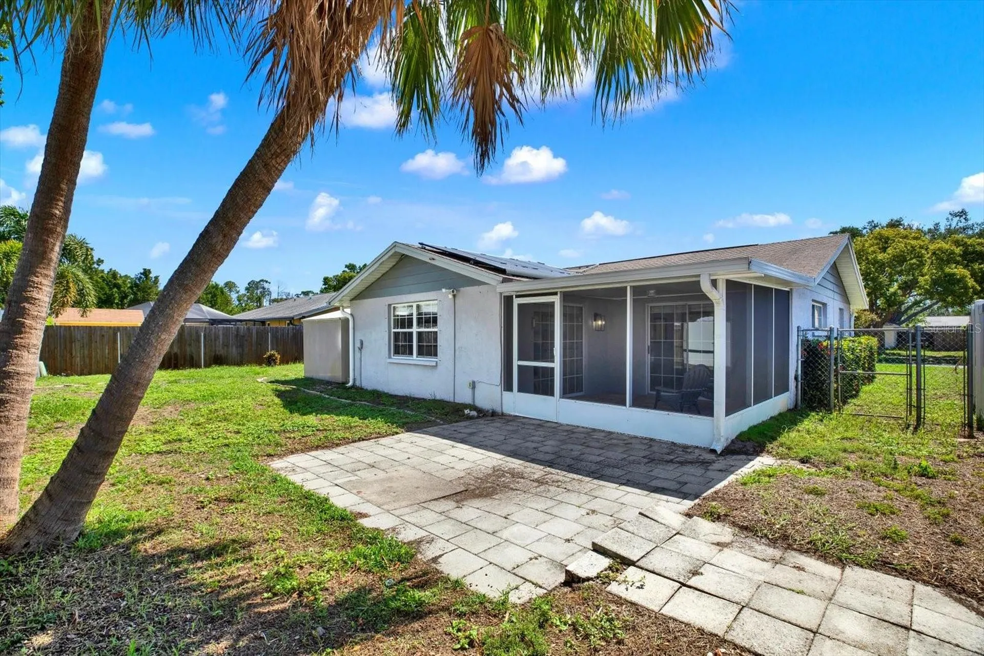 10898 119th Street N Largo FL 33778