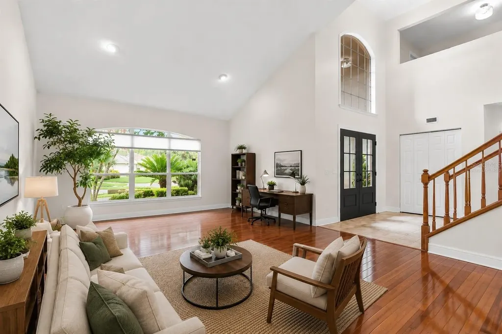 5562 Avenue Du Soleil Lutz FL 33558