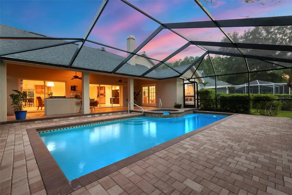 5562 Avenue Du Soleil Lutz FL 33558