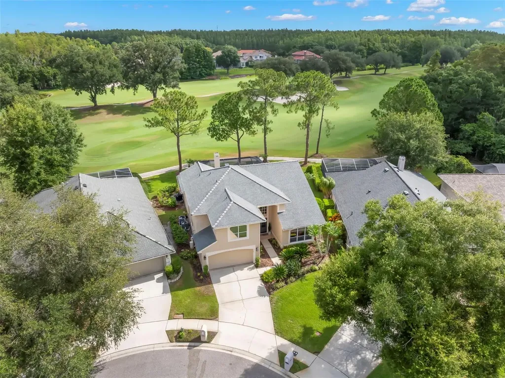 5562 Avenue Du Soleil Lutz FL 33558