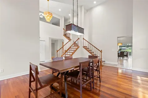 5562 Avenue Du Soleil Lutz FL 33558