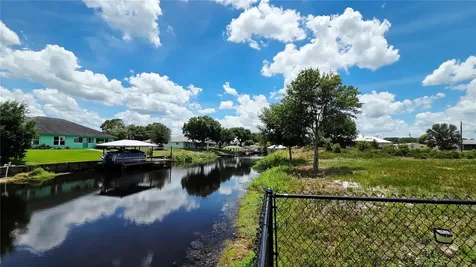 135 Citrus Road NE Lake Placid FL 33852
