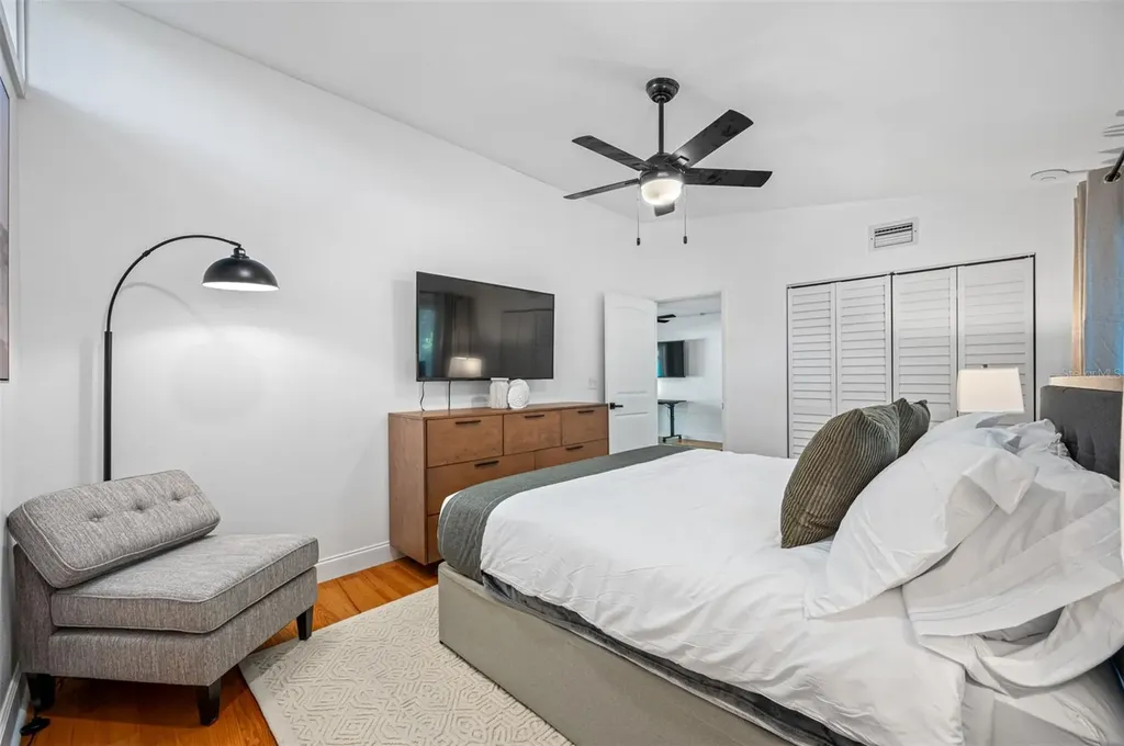 7259 131st Street Seminole FL 33776
