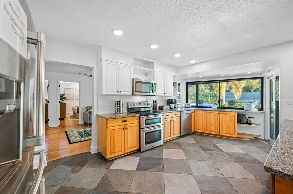7259 131st Street Seminole FL 33776