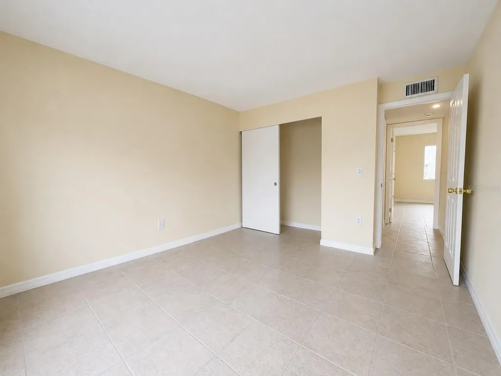 2702 Hidden Lake Drive S Sarasota FL 34237