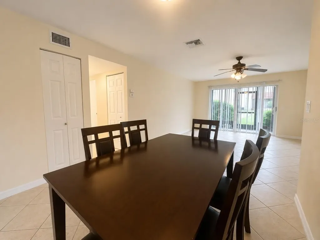 2702 Hidden Lake Drive S Sarasota FL 34237