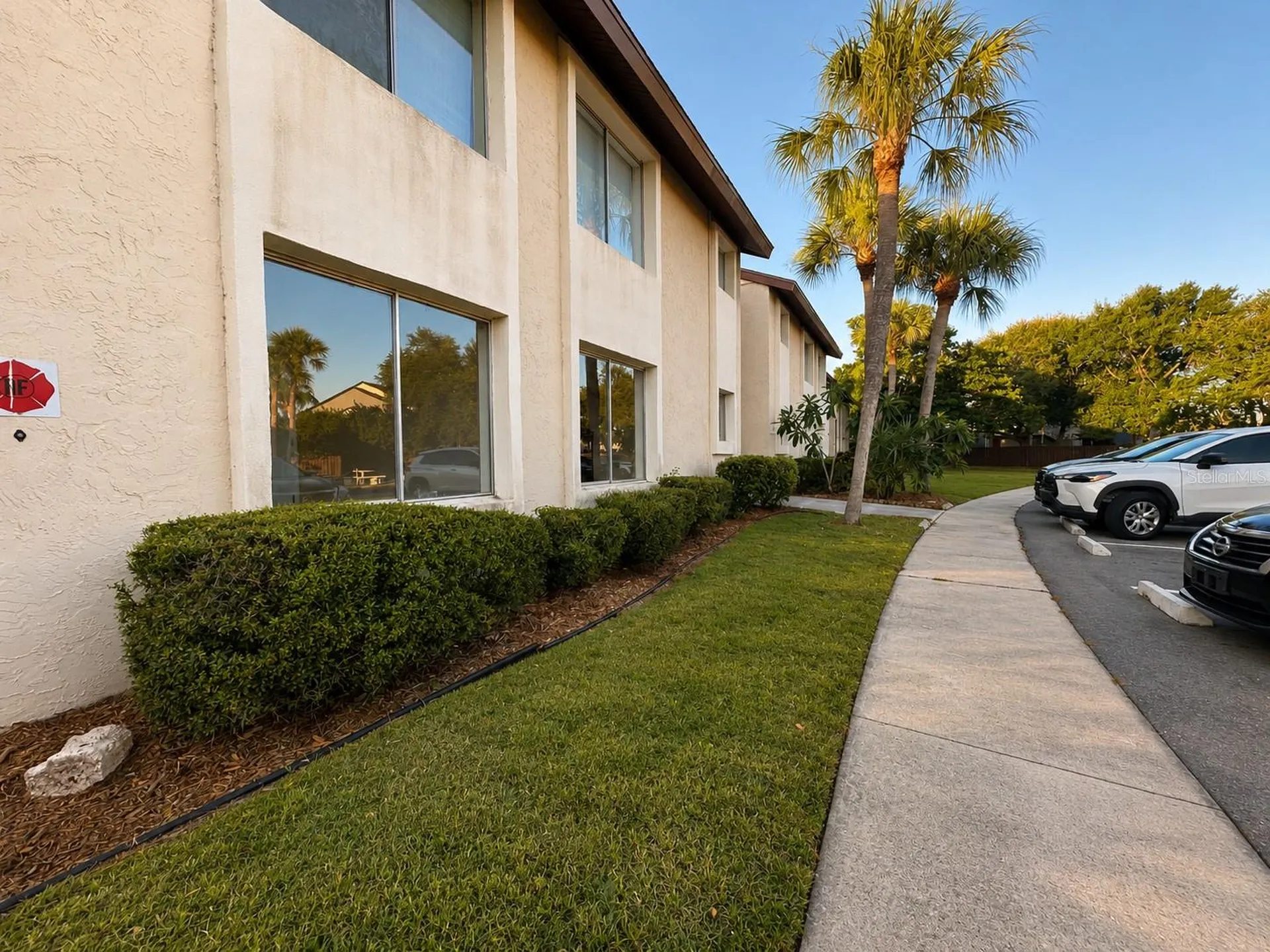 2702 Hidden Lake Drive S Sarasota FL 34237