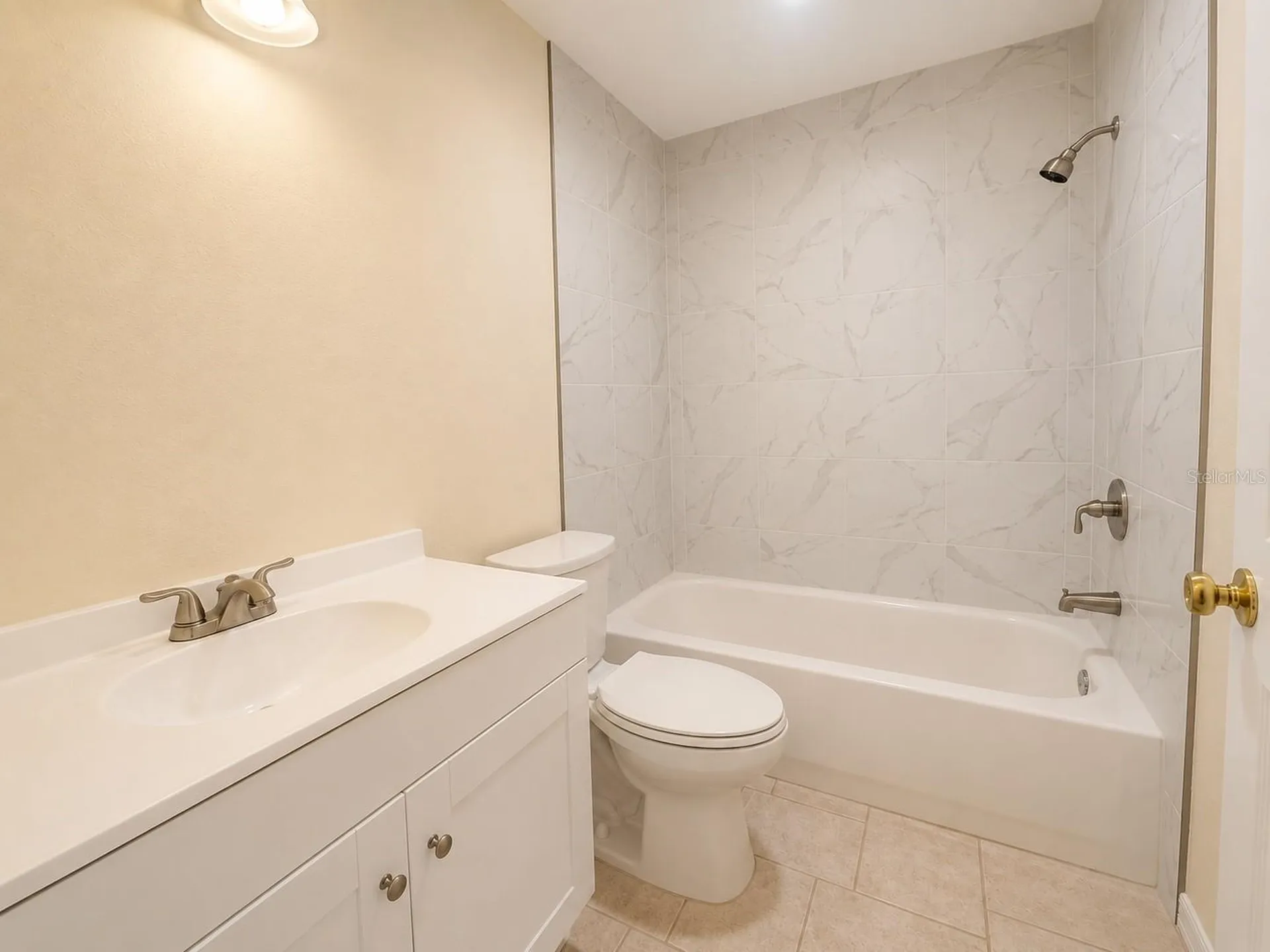 2702 Hidden Lake Drive S Sarasota FL 34237