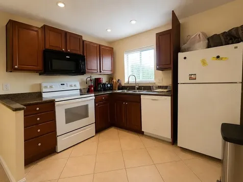 2702 Hidden Lake Drive S Sarasota FL 34237