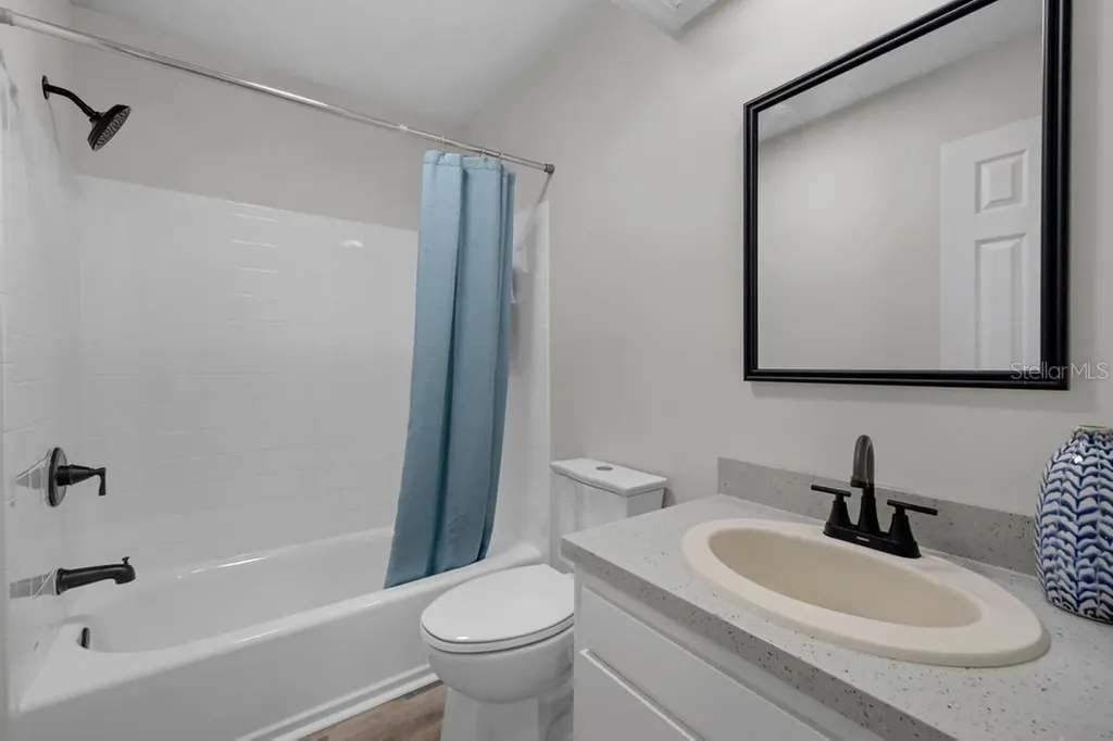 6109 W 1st Manor Palatka FL 32177