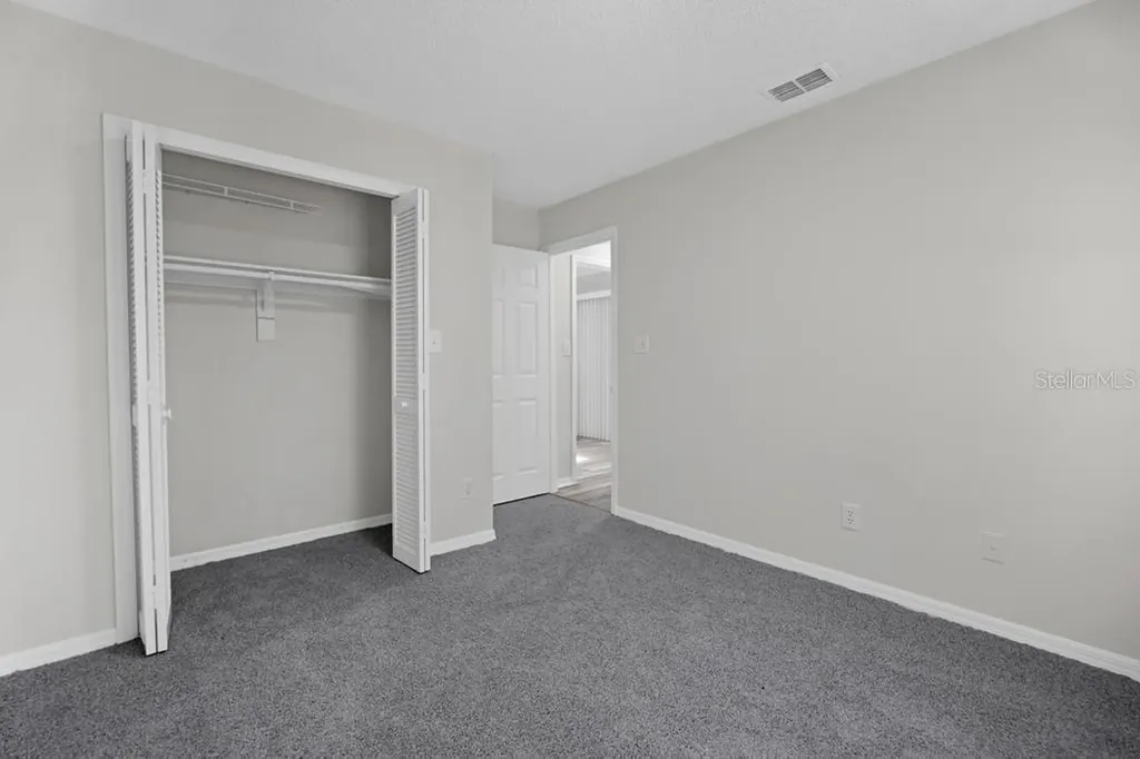 6109 W 1st Manor Palatka FL 32177