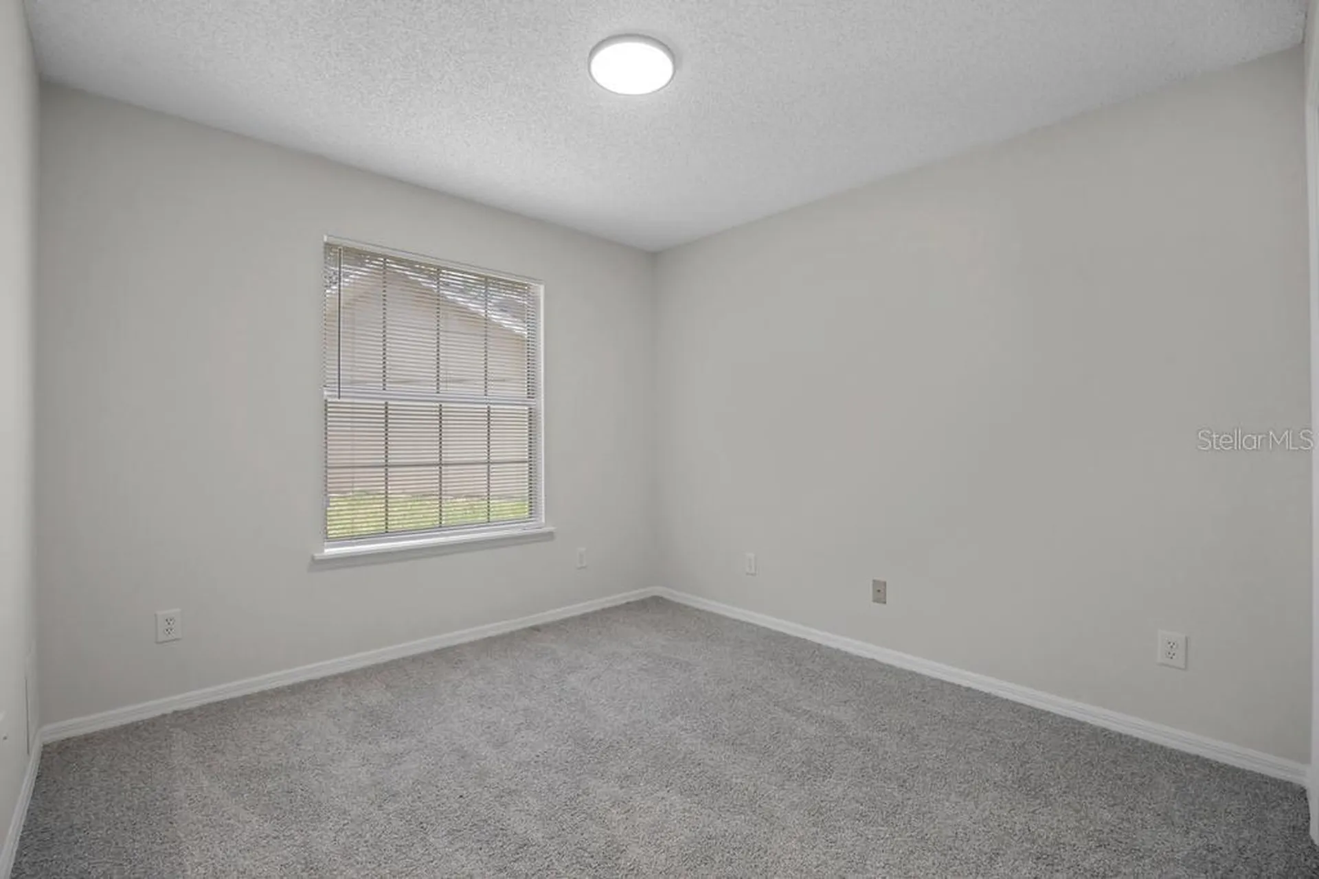 6109 W 1st Manor Palatka FL 32177