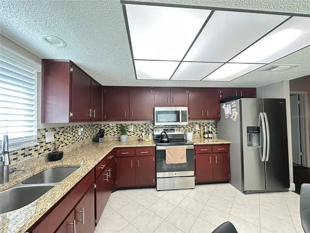 7800 Fairlawn Drive Hudson FL 34667