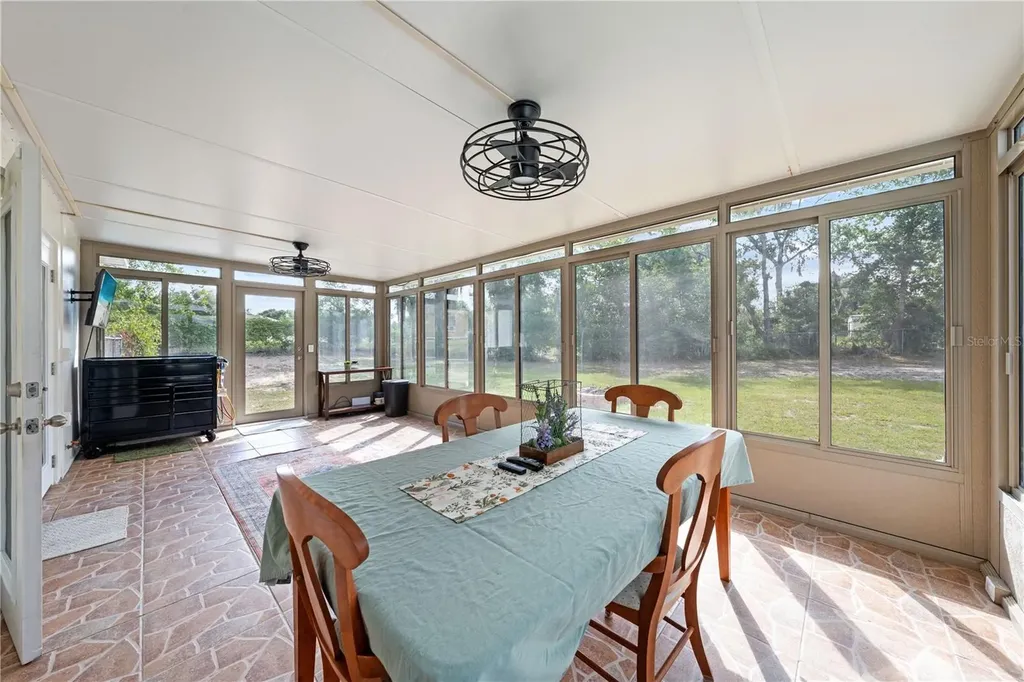 463 Chestnut Court Deltona FL 32725
