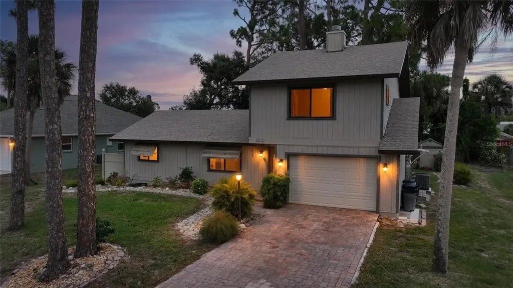 2631 Fiesta Drive Venice FL 34293