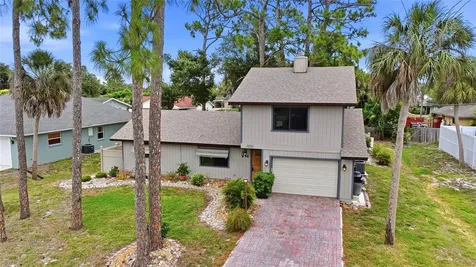2631 Fiesta Drive Venice FL 34293