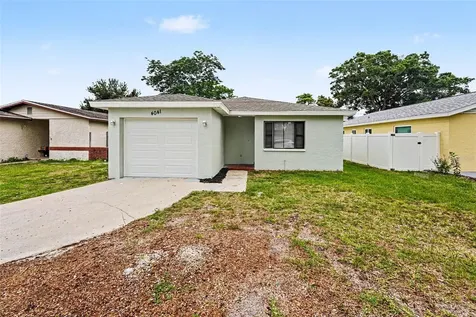 4041 53rd Avenue N St Petersburg FL 33714