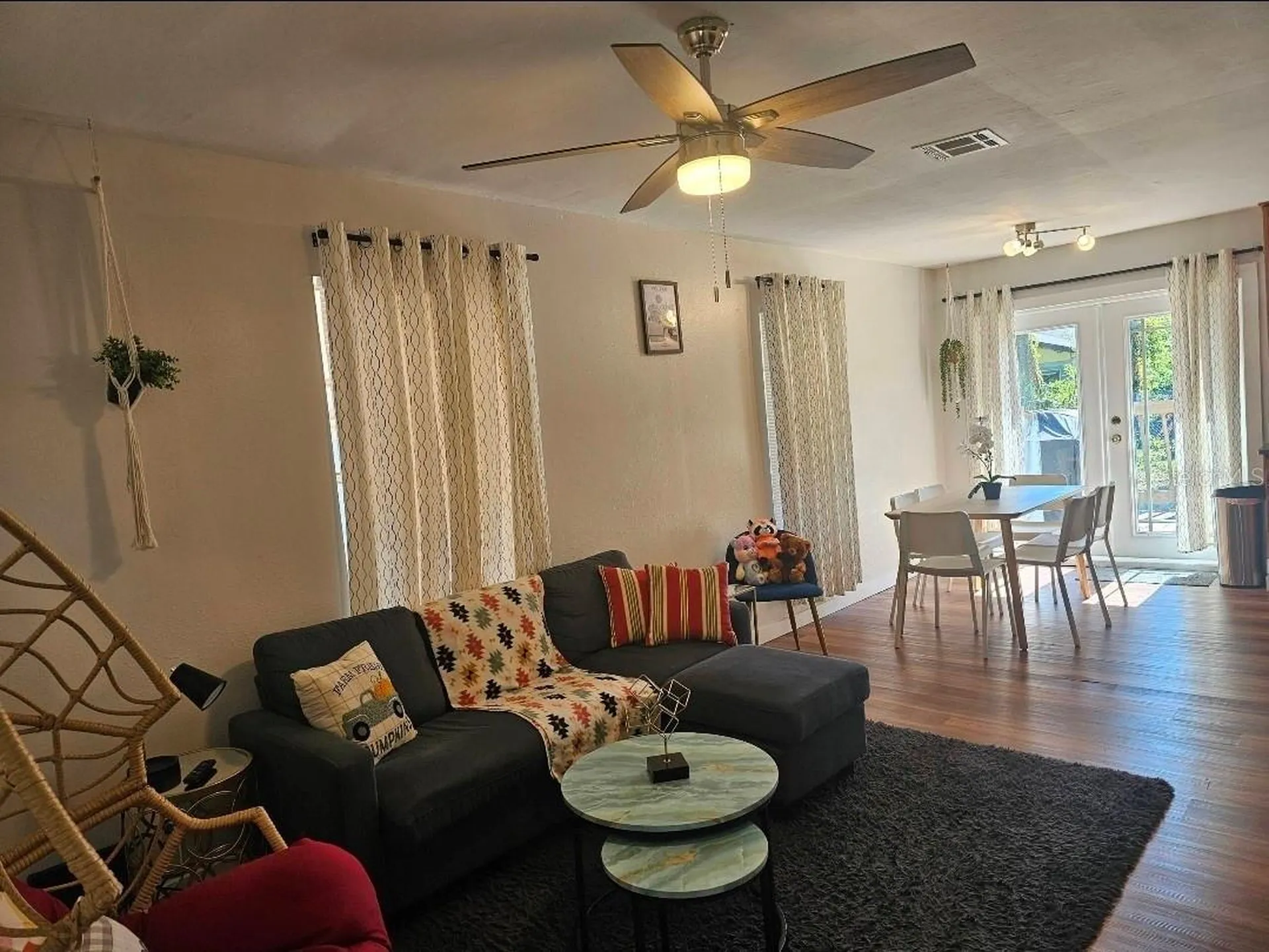 2015 Oakwood Avenue Tampa FL 33605