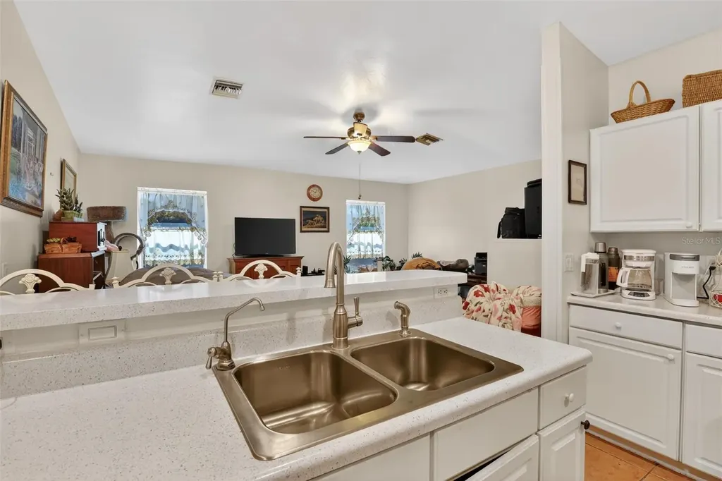 4105 NE 20th Place Cape Coral FL 33909