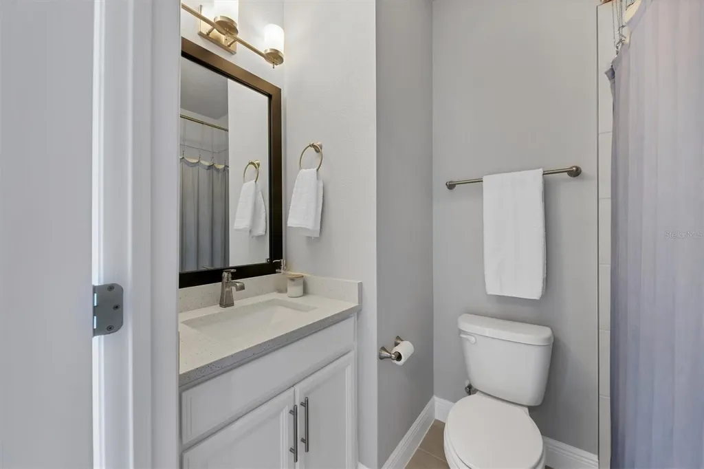 2329 Lindstrom Street Sarasota FL 34236
