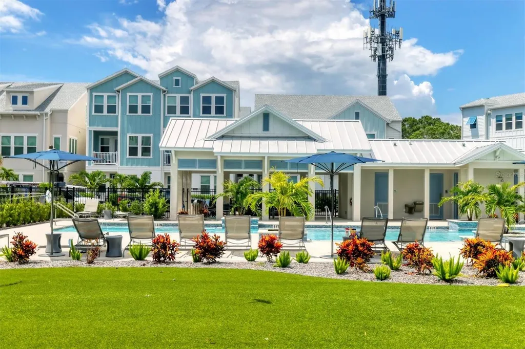 2329 Lindstrom Street Sarasota FL 34236