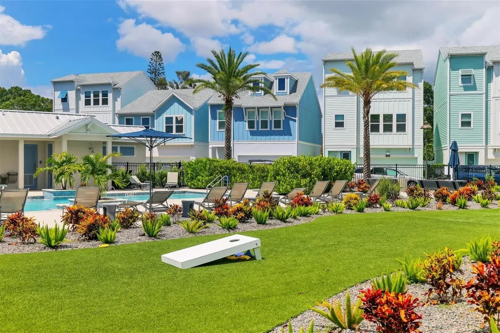 2329 Lindstrom Street Sarasota FL 34236