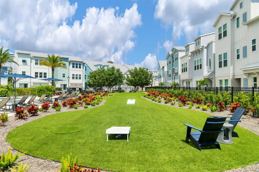 2329 Lindstrom Street Sarasota FL 34236