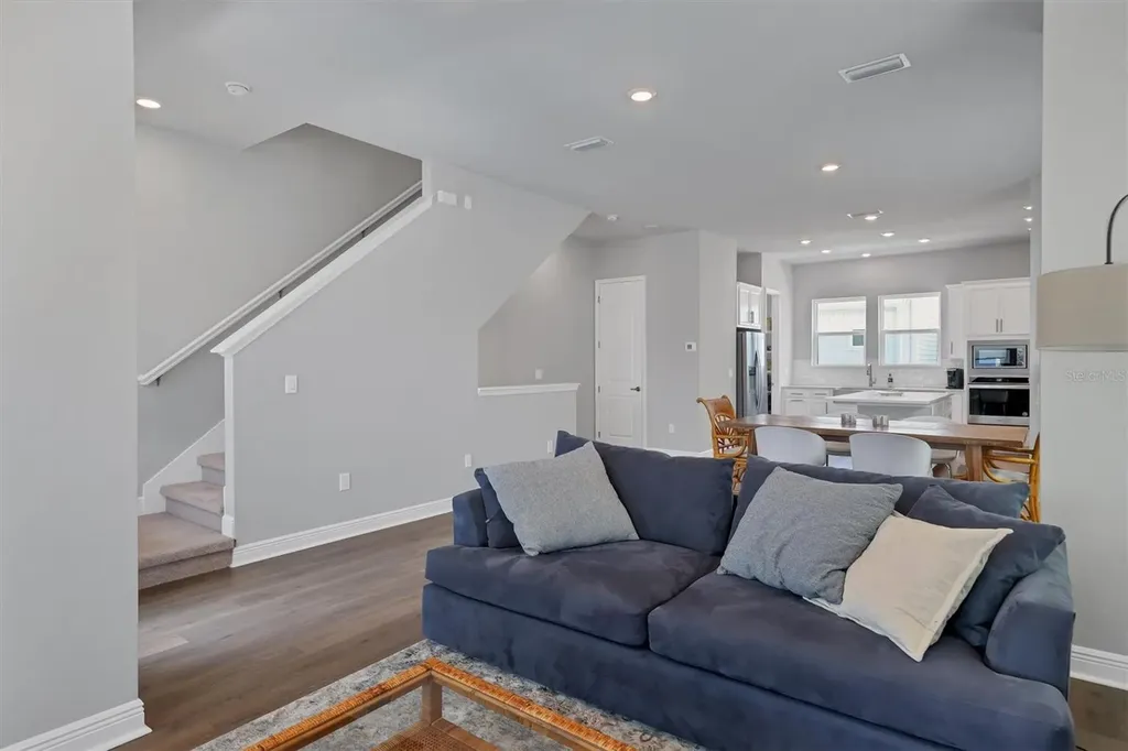 2329 Lindstrom Street Sarasota FL 34236