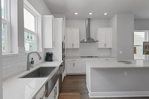 2329 Lindstrom Street Sarasota FL 34236
