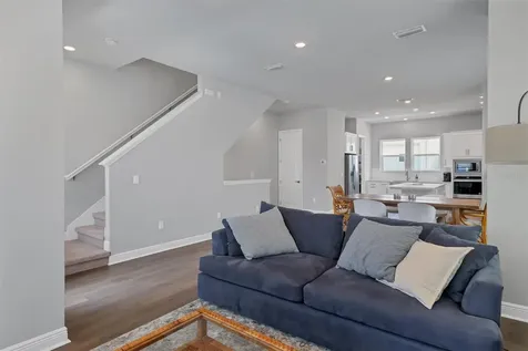 2329 Lindstrom Street Sarasota FL 34236
