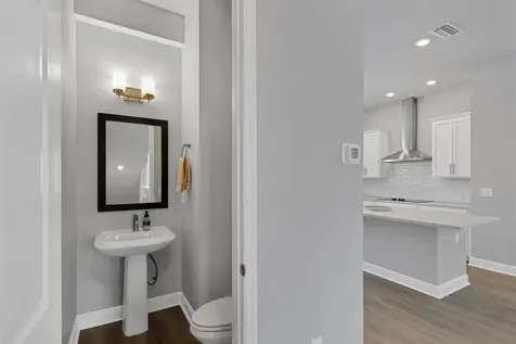 2329 Lindstrom Street Sarasota FL 34236
