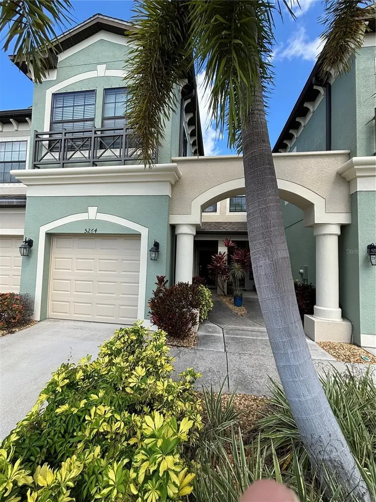 5264 78th St Circle E Bradenton FL 34203