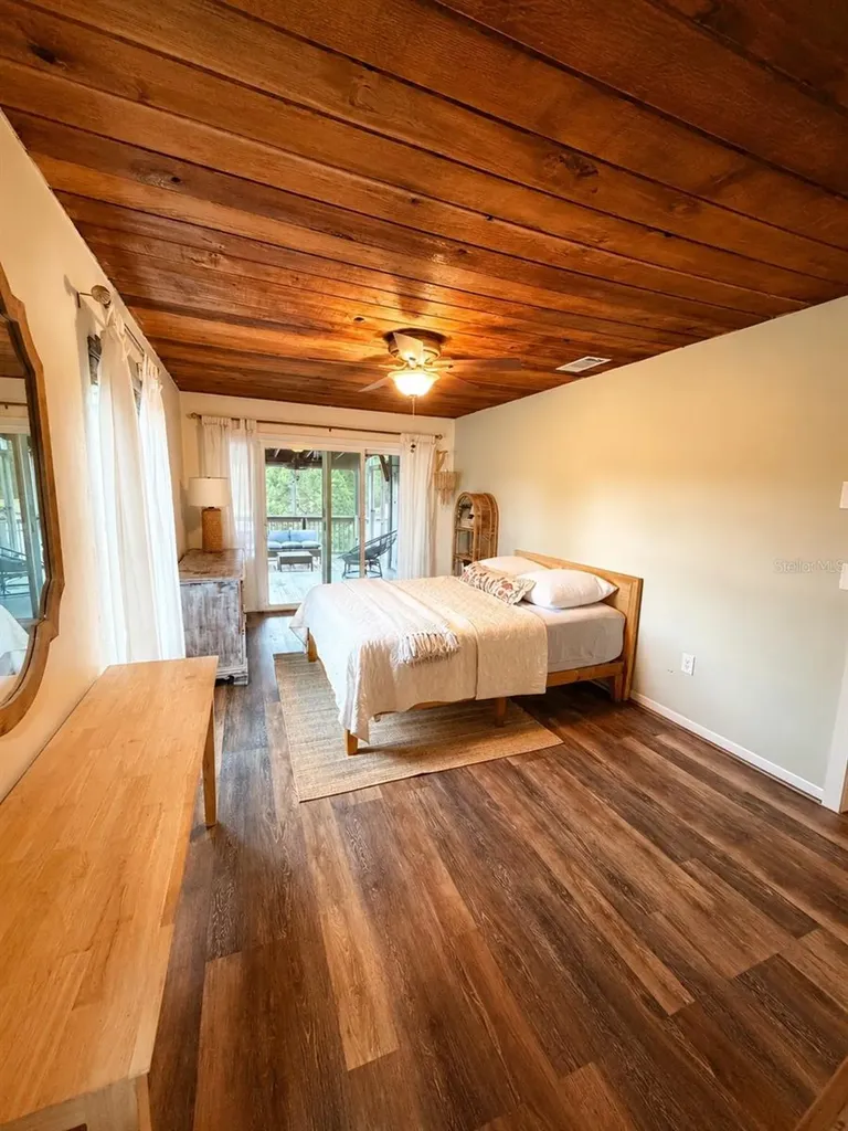 9100 Debbie Lane Hudson FL 34669