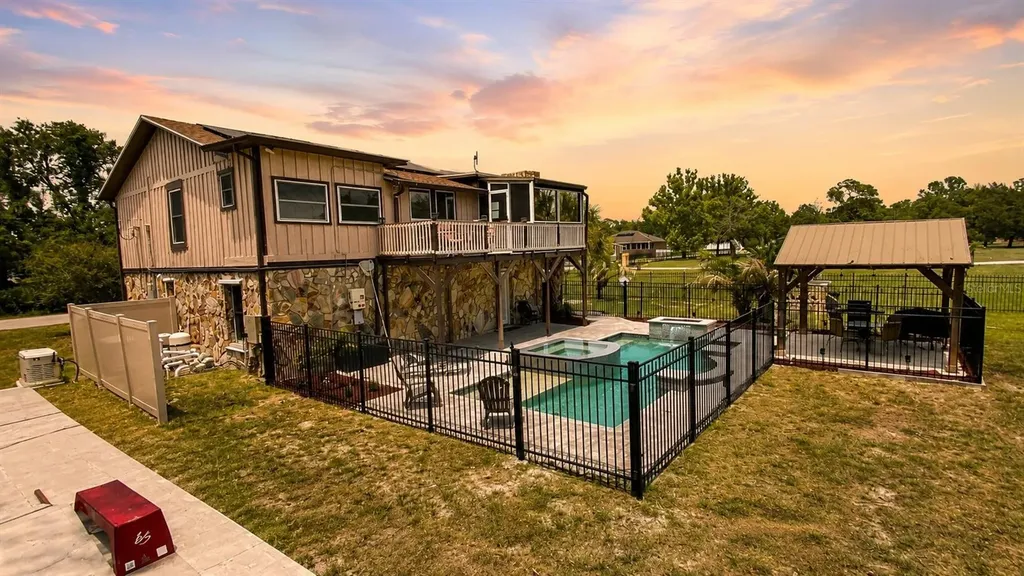 9100 Debbie Lane Hudson FL 34669