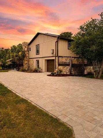 9100 Debbie Lane Hudson FL 34669