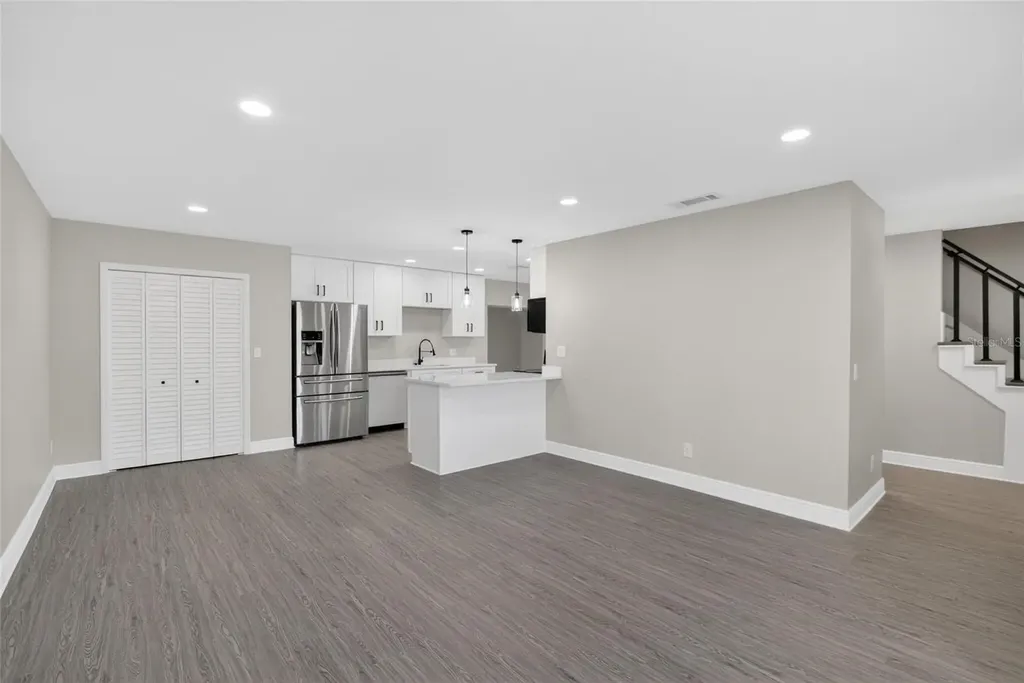 9718 Fox Hollow Road Tampa FL 33647