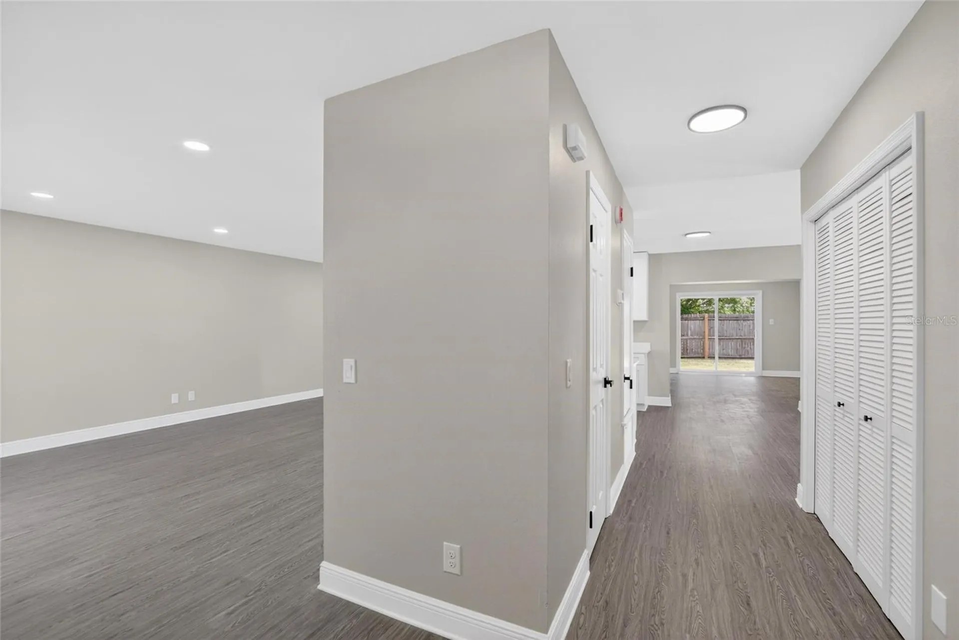 9718 Fox Hollow Road Tampa FL 33647