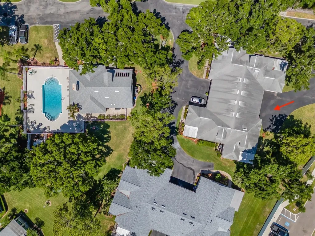 911 Golfview Woods Drive Sun City Center FL 33573