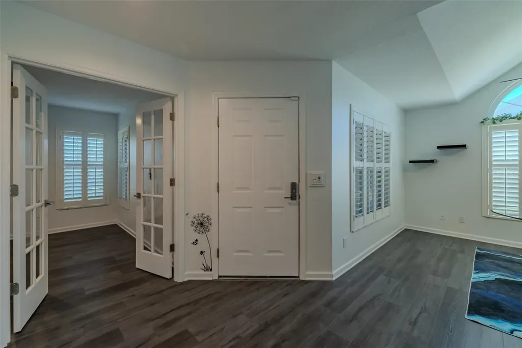 911 Golfview Woods Drive Sun City Center FL 33573