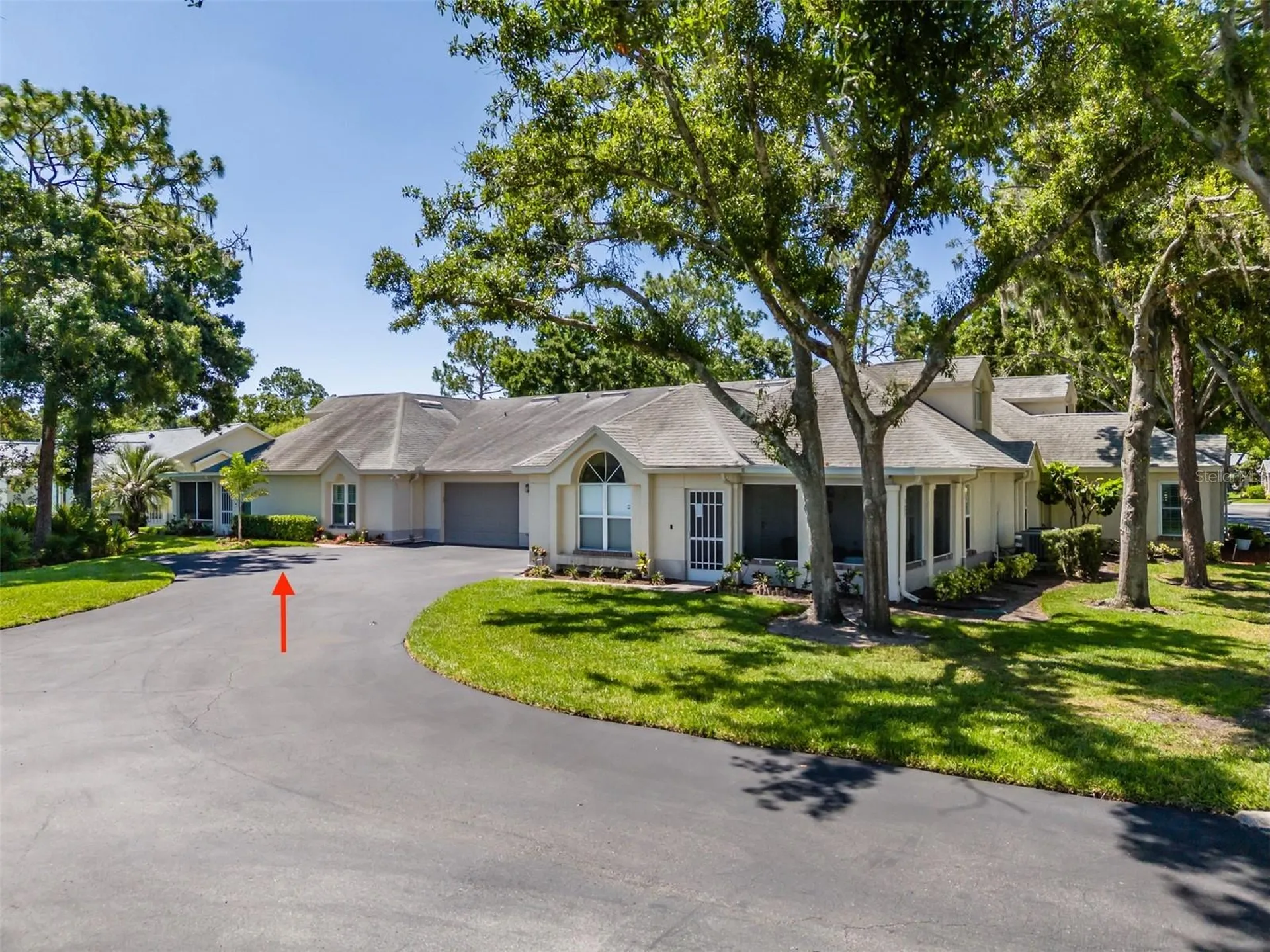 911 Golfview Woods Drive Sun City Center FL 33573