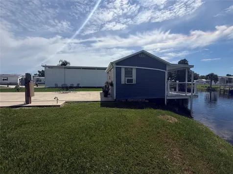 5147 Island View Circle S Polk City FL 33868