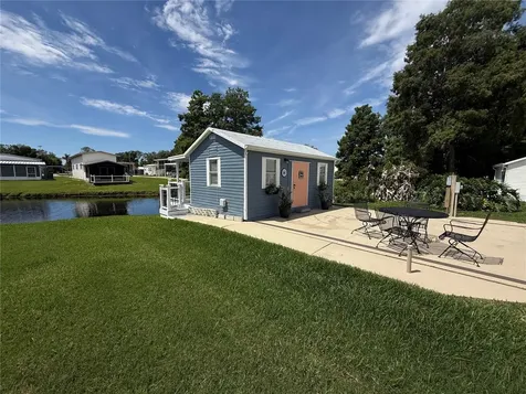 5147 Island View Circle S Polk City FL 33868