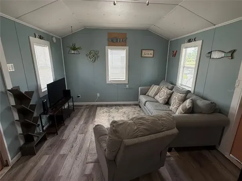 5147 Island View Circle S Polk City FL 33868