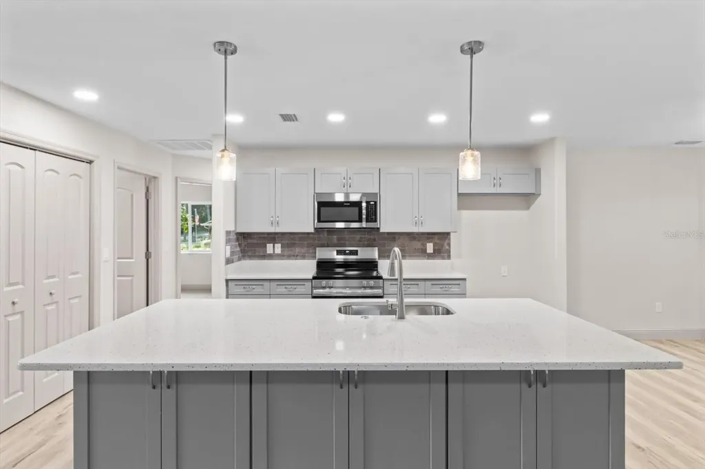 2396 W Fairway Loop Citrus Springs FL 34434