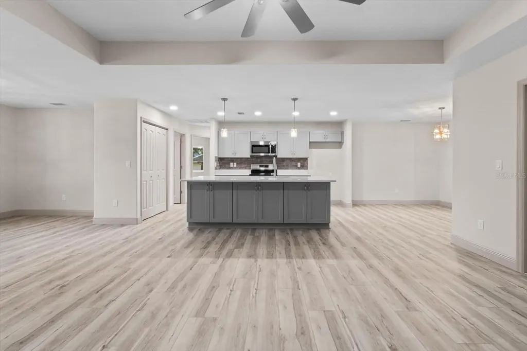 2396 W Fairway Loop Citrus Springs FL 34434
